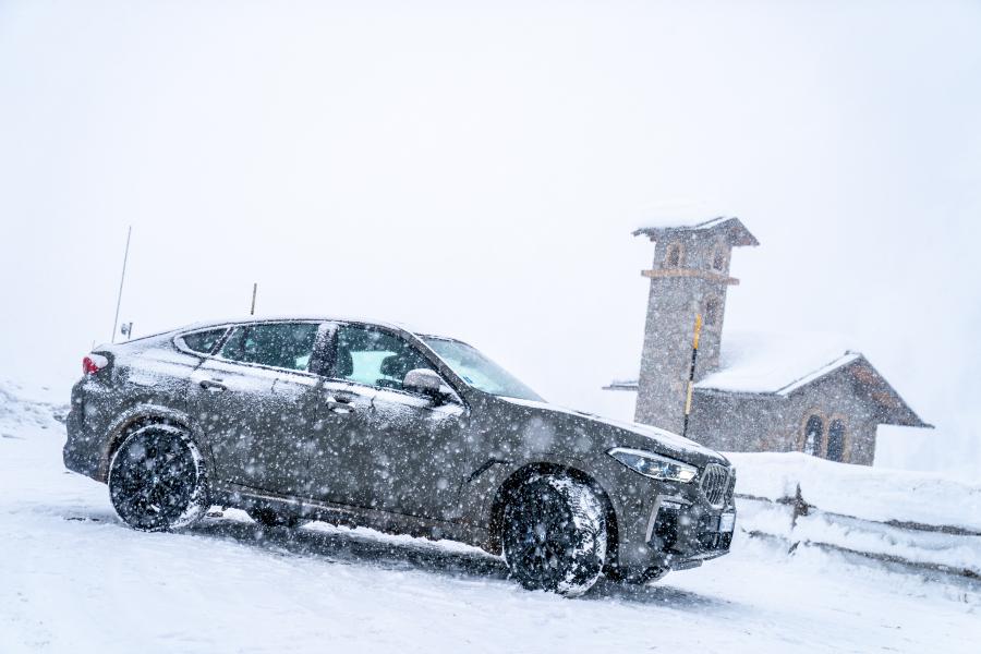  BMW X6 M50d (G06) 2019 года  (WW) (фото 5 из 22)
